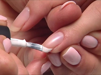 Antiallergic gel manicure Leuven